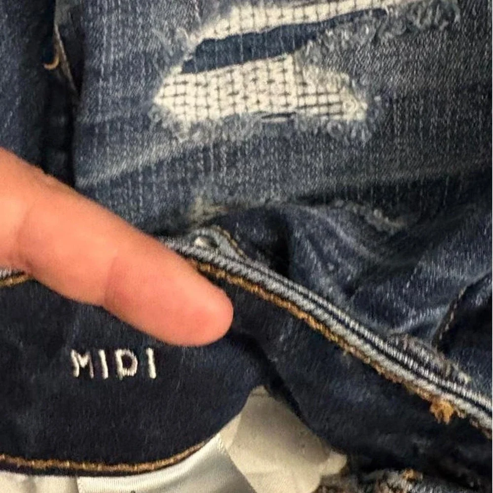american eagle midi shorts